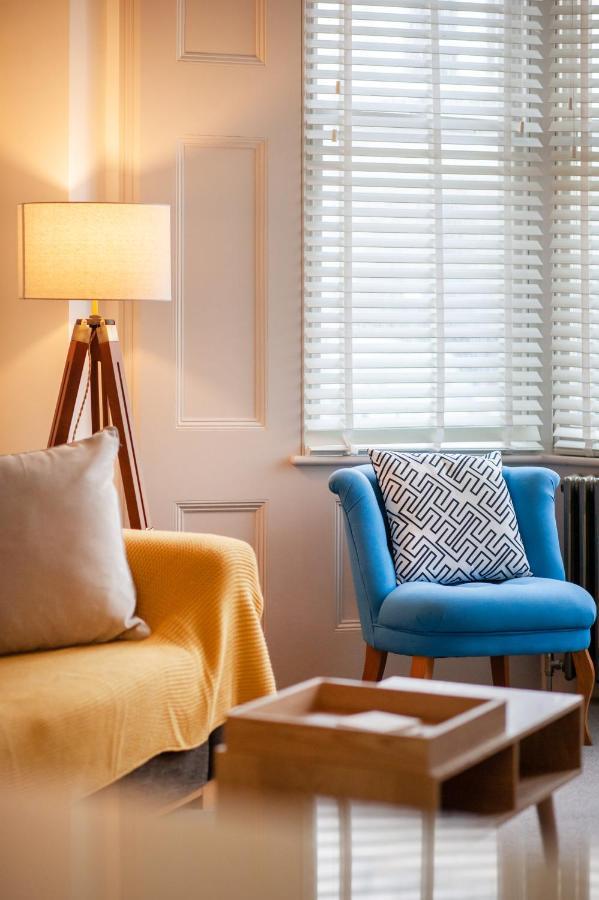 Beautiful, Central, 3 Min Walk From Beach, 2 King Doubles Hove Extérieur photo